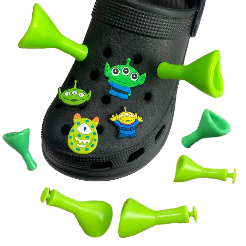 Games Garden Party - 2Pcs Shrek Ears Shoe Charms Set