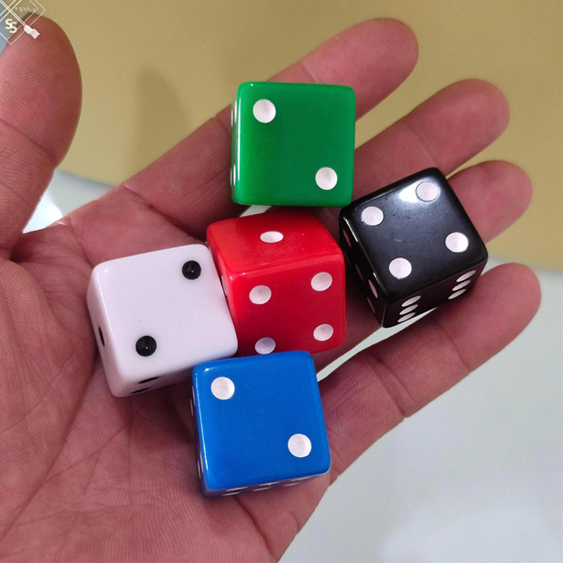 D6 Square Dice Cubes 25MM with - Party Games Adults Drinking recensione e prezzo