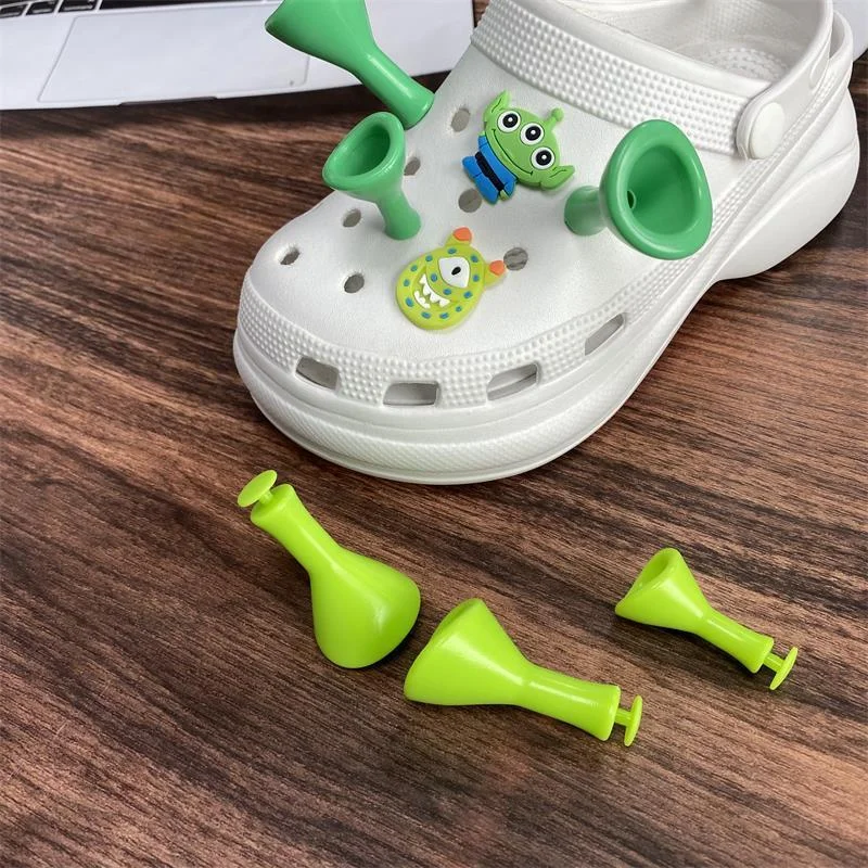 2Pcs Shrek Ears Shoe Charms Se - Games Garden Party recensione e prezzo